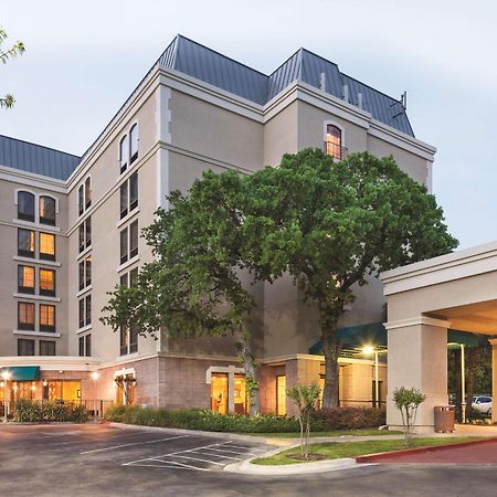 Doubletree By Hilton Austin-University Area Extérieur photo