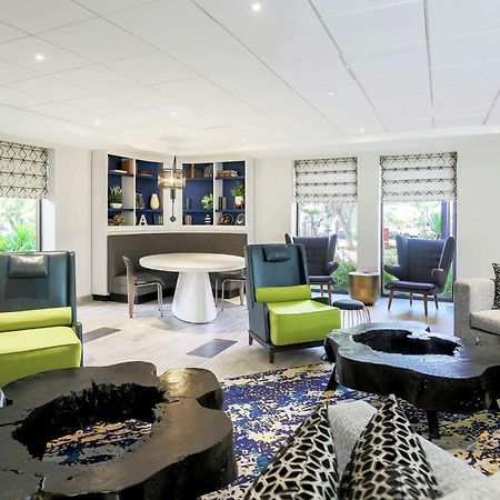 Doubletree By Hilton Austin-University Area Extérieur photo