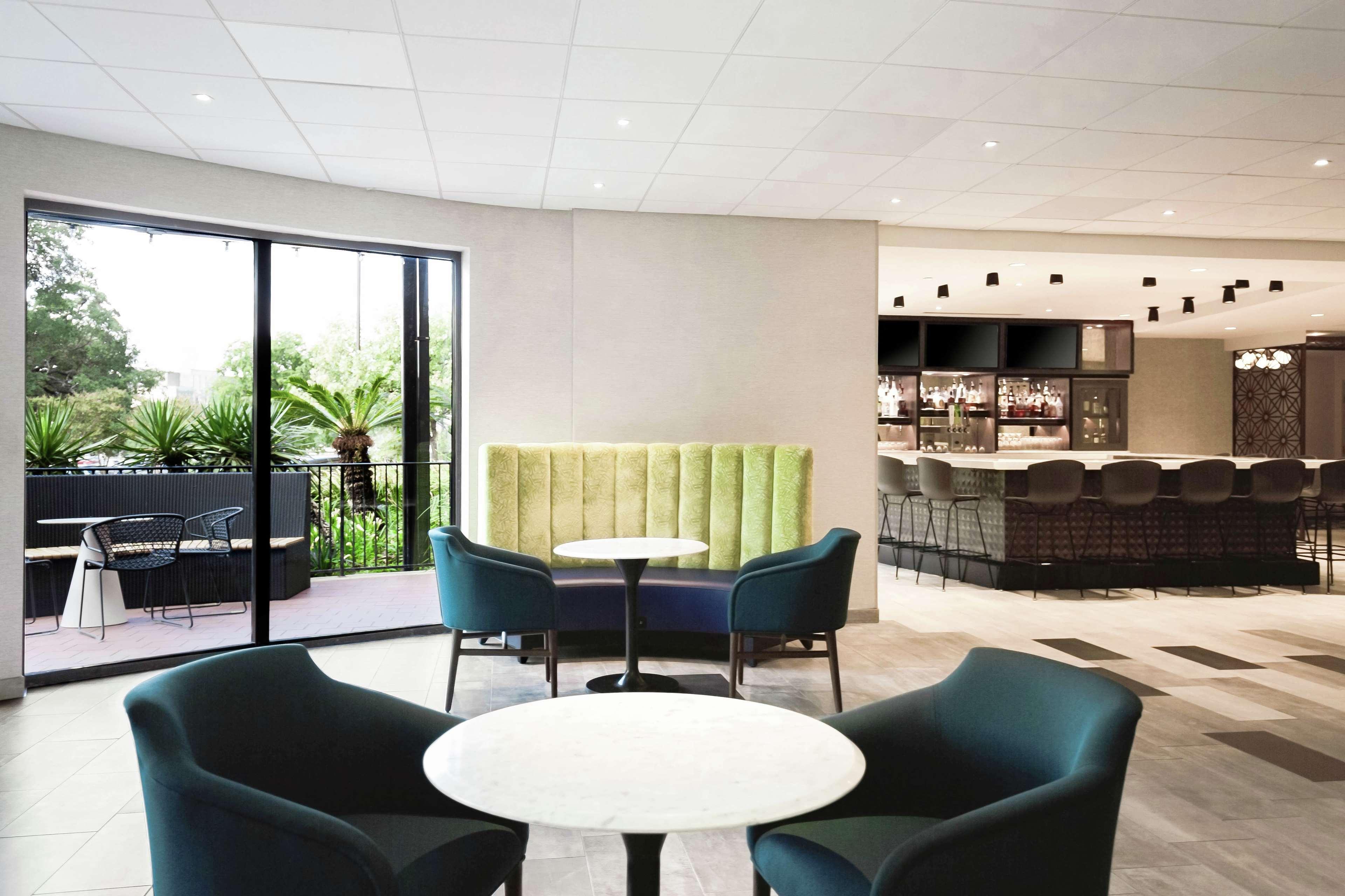 Doubletree By Hilton Austin-University Area Extérieur photo