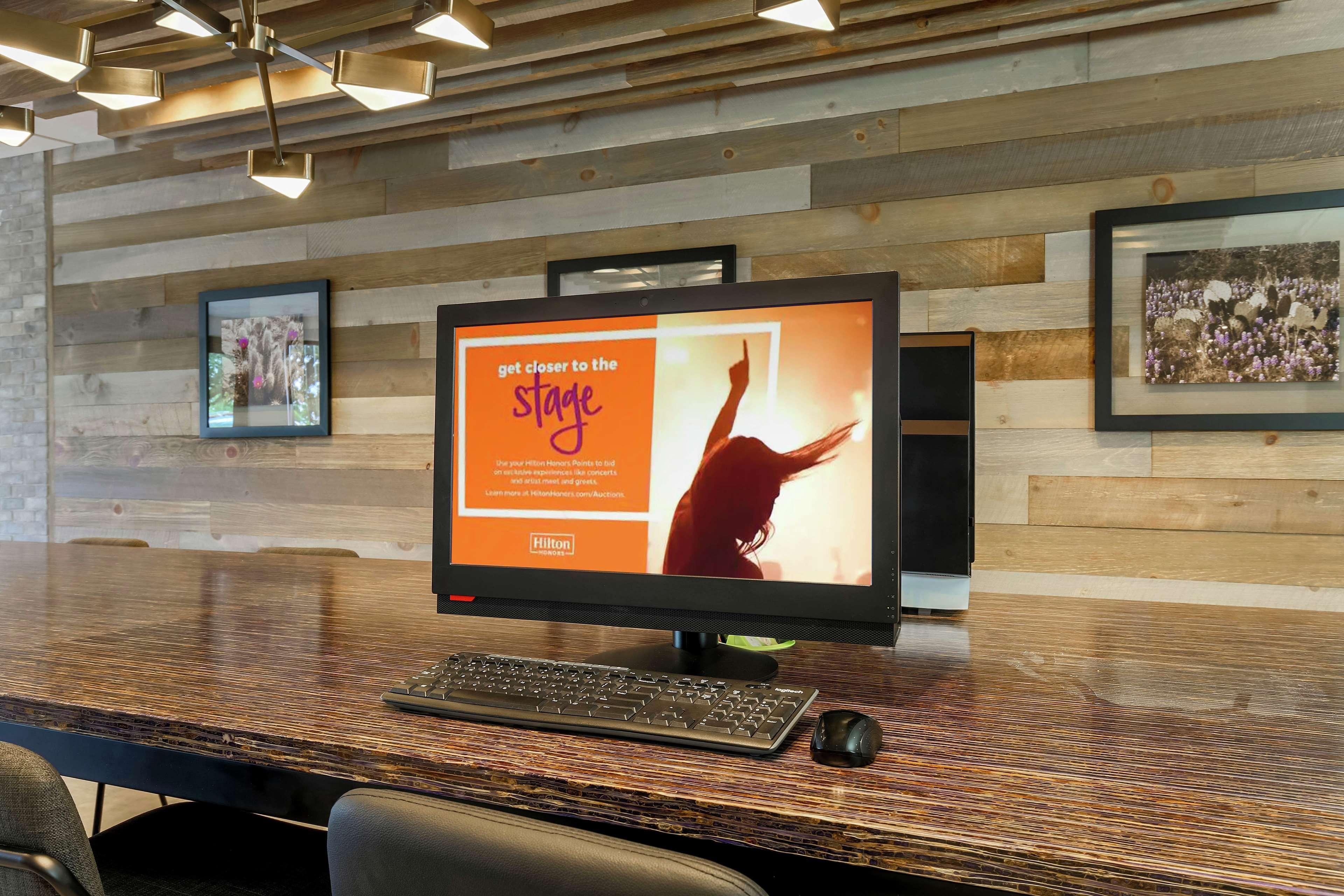 Doubletree By Hilton Austin-University Area Extérieur photo