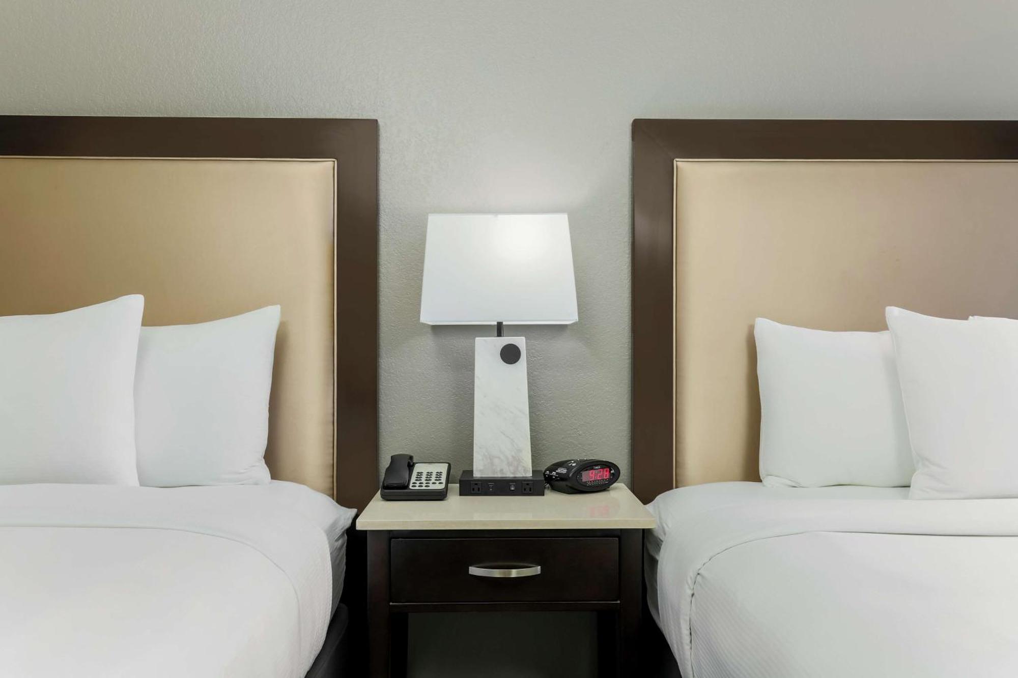 Doubletree By Hilton Austin-University Area Extérieur photo