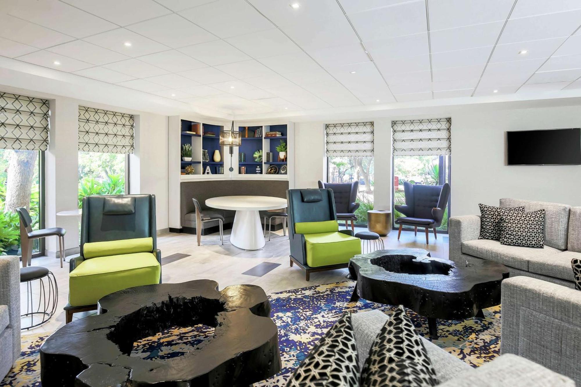 Doubletree By Hilton Austin-University Area Extérieur photo