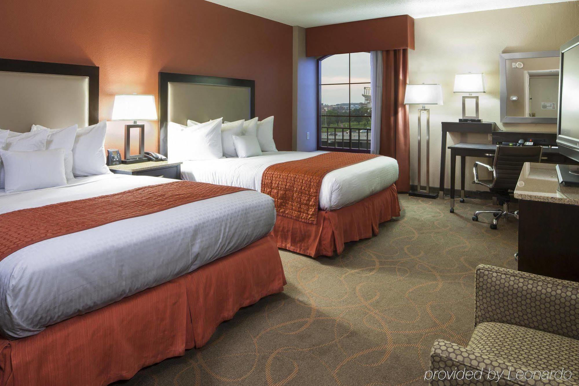 Doubletree By Hilton Austin-University Area Extérieur photo